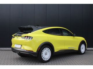 Ford Mustang Mach-E 98kWh Exended Ranget AWD Rally Edition