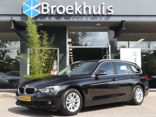 BMW 3 Serie Touring 318i M Sport Corporate Lease | NAVI | STOELVERWARMING | PARKEERSENSOREN | BMW 3 Serie Touring 318i M Sport Corporate Lease | NAVI | STOELVERWARMING | PARKEERSENSOREN |