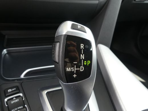 BMW 3 Serie Touring 318i M Sport Corporate Lease | NAVI | STOELVERWARMING | PARKEERSENSOREN | ActivLease financial lease