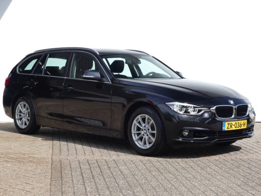 BMW 3 Serie Touring 318i M Sport Corporate Lease | NAVI | STOELVERWARMING | PARKEERSENSOREN | ActivLease financial lease