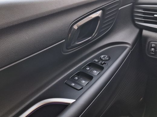 Hyundai Bayon 1.0 T-GDI Premium | Automaat | Achteruitrijcamera | Bose | Climate control | Stuurwiel verwarming... ActivLease financial lease