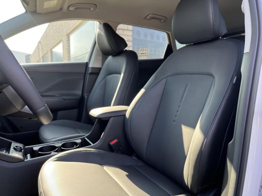 Hyundai KONA 1.6 GDI HEV Premium | 4.500,- Korting! | Voorraad actie! | Snel leverbaar | ActivLease financial lease
