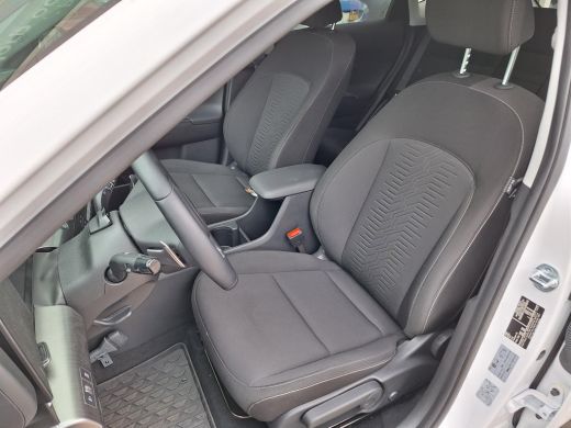 Hyundai KONA Comfort Smart 65.4 kWh | 19" Premium lichtmetalenvelgen | Warmtepomp | Dodehoek assistentie | V2L | ActivLease financial lease