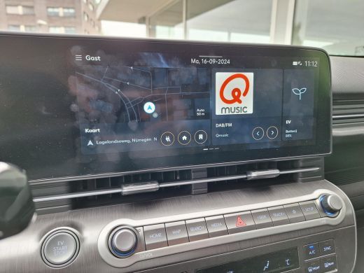 Hyundai Kona Comfort Smart 65.4 kWh | 19" Premium lichtmetalenvelgen | Warmtepomp | Dodehoek assistentie | V2L | ActivLease financial lease