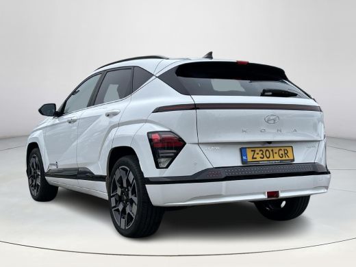 Hyundai Kona Comfort Smart 65.4 kWh | 19" Premium lichtmetalenvelgen | Warmtepomp | Dodehoek assistentie | V2L | ActivLease financial lease