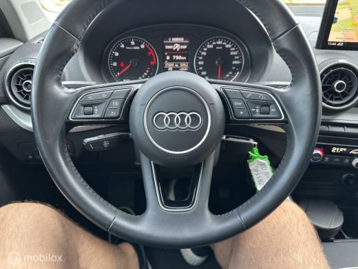 Audi Q2 30 TFSI Sport Pro Line ActivLease financial lease