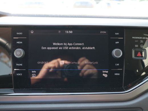 Volkswagen Polo 1.0 TSI Comfortline Business CAMERA NAVI ADAP CRUISE ActivLease financial lease