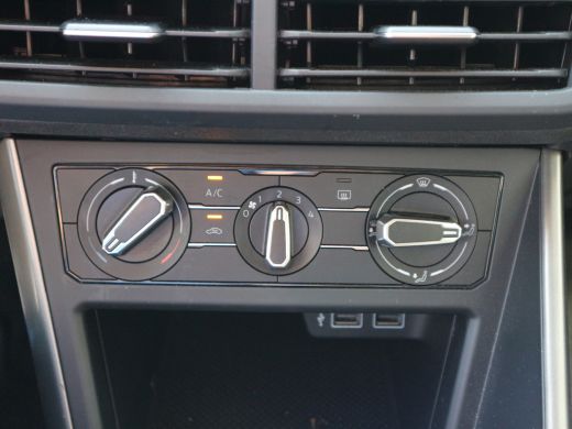 Volkswagen Polo 1.0 TSI Comfortline Business CAMERA NAVI ADAP CRUISE ActivLease financial lease