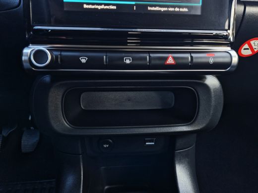 Citroën C3 1.2 PureTech C-Series - 110 Pk - Euro 6 - Navi - Climate Control - Cruise Control ActivLease financial lease