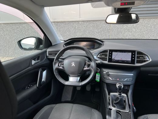 Peugeot 308 SW 1.2 110pk/ H6/ Virtual Cockpit/LED/Carplay/2021 ActivLease financial lease