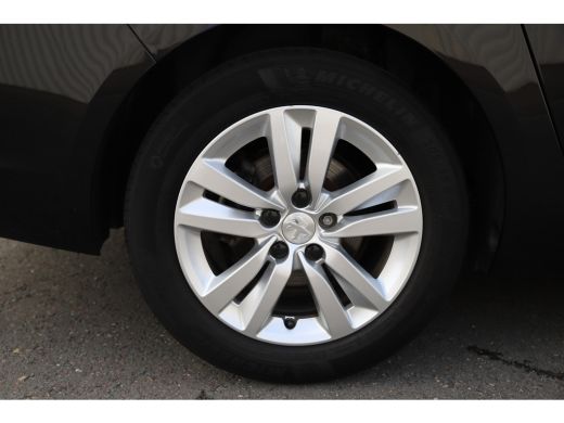 Peugeot 308 SW 1.2 110pk/ H6/ Virtual Cockpit/LED/Carplay/2021 ActivLease financial lease
