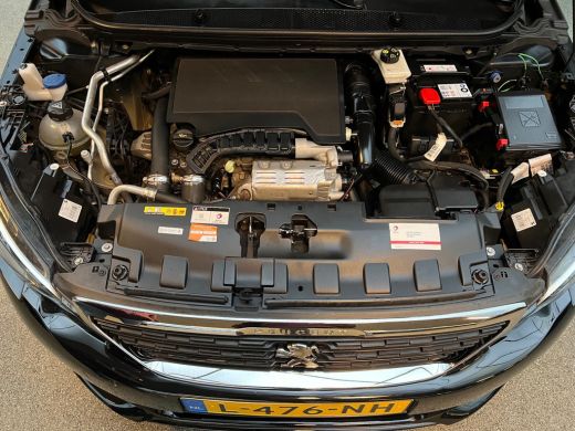 Peugeot 308 SW 1.2 110pk/ H6/ Virtual Cockpit/LED/Carplay/2021 ActivLease financial lease