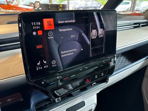 Volkswagen ID. Buzz Pro 77kWh 204pk / Adaptive Cruise Control / Navigatiesysteem / Achteruitrijcamera / Koplampverlic... ActivLease financial lease