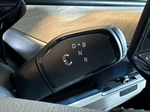 Volkswagen ID. Buzz Pro 77kWh 204pk / Adaptive Cruise Control / Navigatiesysteem / Achteruitrijcamera / Koplampverlic... ActivLease financial lease
