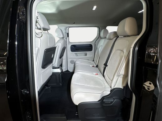 Volkswagen ID. Buzz Pro 77kWh 204pk / Adaptive Cruise Control / Navigatiesysteem / Achteruitrijcamera / Koplampverlic... ActivLease financial lease