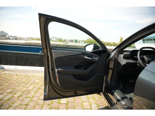 Audi A6 Sportback e-tron S edition performance 100 kWh | 367 pk ActivLease financial lease