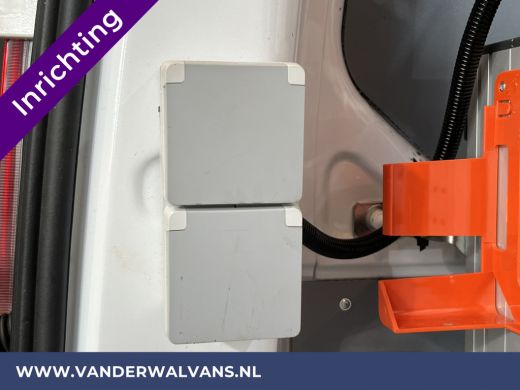 Ford Transit Custom 2.0 TDCI L1H1 inrichting Euro6 Airco | Camera | LED | 2500kg Trekhaak | Omvormer, Cruisecontrol, ... ActivLease financial lease
