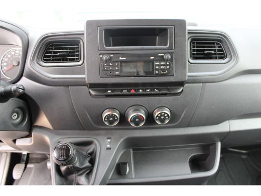 Renault Master L3 2.3 dCi 130PK DUBBELLUCHT ACHTERWIELAANDRIJVING ActivLease financial lease