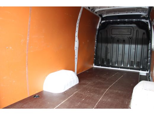 Renault Master L3 2.3 dCi 130PK DUBBELLUCHT ACHTERWIELAANDRIJVING ActivLease financial lease