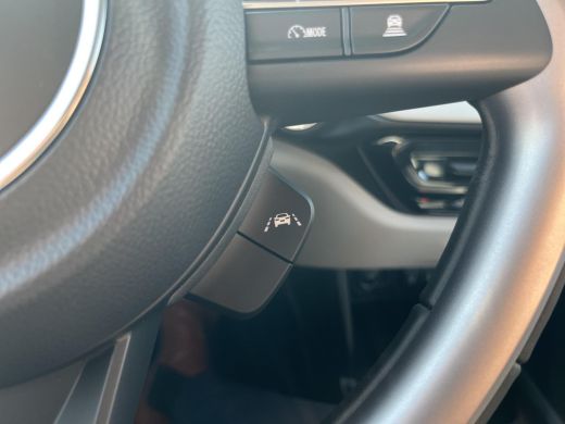 Suzuki Swift 1.2 Select Smart Hybrid ActivLease financial lease