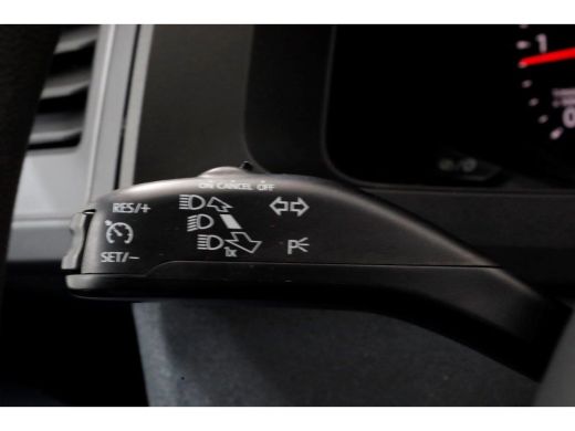 Volkswagen Transporter T6 2.0 TDI 150pk E6 L1H1 DSG-Automaat Comfortline Airco 07-2018 ActivLease financial lease