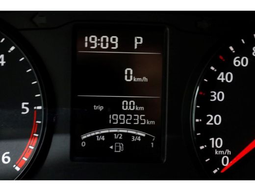 Volkswagen Transporter T6 2.0 TDI 150pk E6 L1H1 DSG-Automaat Comfortline Airco 07-2018 ActivLease financial lease