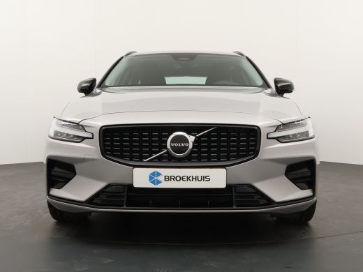 Volvo  V60 B4 Plus Dark | Stoel & stuurwielverwarming | Lederen interieur |Adaptieve cruise control incl. BL... ActivLease financial lease