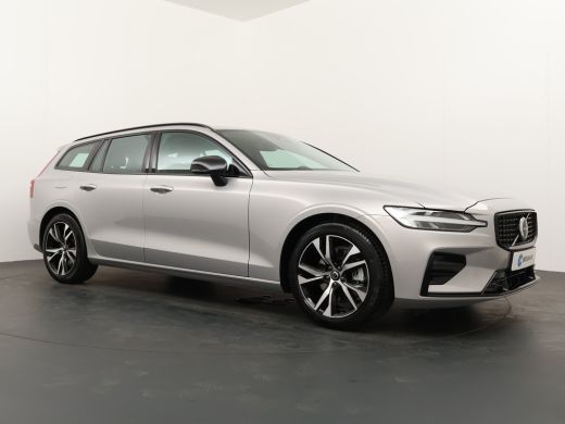 Volvo  V60 B4 Plus Dark | Stoel & stuurwielverwarming | Lederen interieur |Adaptieve cruise control incl. BL... ActivLease financial lease
