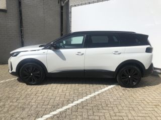 Peugeot 5008 1.2 PureTech GT 7persoons | Camera | 19'' L.M. | Navigatie