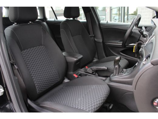 Opel Astra Sports Tourer 1.4 Turbo Business+ / Carplay / Cruise / N.A.P. ActivLease financial lease