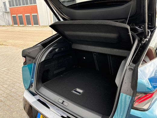 Peugeot E-3008 GT 73 kWh | 525 KM (WLTP) | 360 Camera | Panorama Schuif/Kantel-dak |20" LMV | ActivLease financial lease