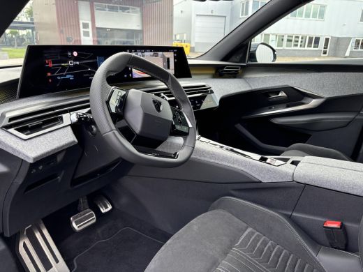 Peugeot E-3008 GT 73 kWh | 525 KM (WLTP) | 360 Camera | Panorama Schuif/Kantel-dak |20" LMV | ActivLease financial lease
