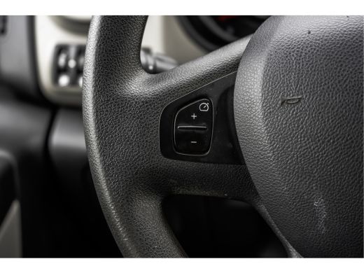 Renault Trafic **1.6 dCi L2H1 | 6-Persoons | Euro 6 | Cruise | Airco | DC** ActivLease financial lease