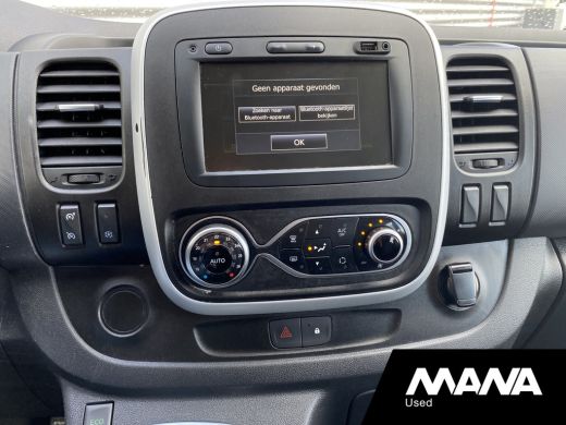 Renault Trafic 2.0 dCi 120PK T29 L2H1 DC Business Airco Multifunctioneel stuurwiel Cruise Bluetooth Navigatie ActivLease financial lease