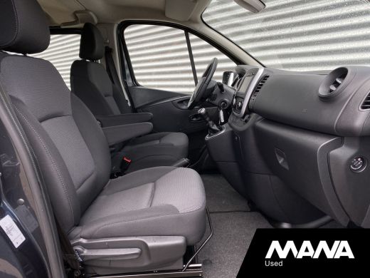 Renault Trafic 2.0 dCi 120PK T29 L2H1 DC Business Airco Multifunctioneel stuurwiel Cruise Bluetooth Navigatie ActivLease financial lease