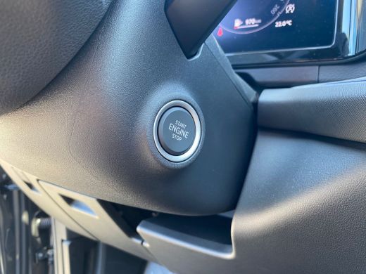 Skoda Kodiaq Business Edition | Achteruitrijcamera | Crew Protect Assist | Cruise control met speedlimiter ActivLease financial lease