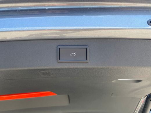 Skoda Kodiaq Business Edition | Achteruitrijcamera | Crew Protect Assist | Cruise control met speedlimiter ActivLease financial lease