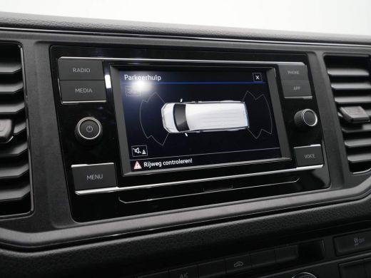 Volkswagen Crafter 30 2.0 TDI L3H3 Trekhaak Camera Navi via App Cruise ActivLease financial lease