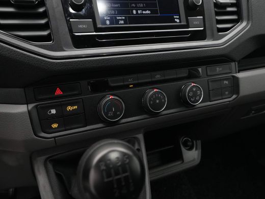 Volkswagen Crafter 30 2.0 TDI L3H3 Trekhaak Camera Navi via App Cruise ActivLease financial lease