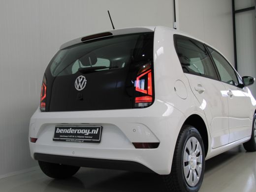 Volkswagen up! 1.0 BMT move up! Cruise | Apps | Camera ActivLease financial lease