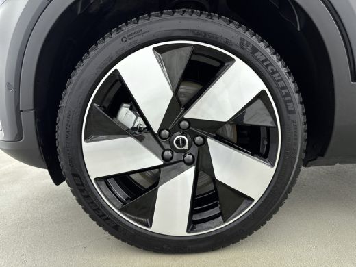 Volvo  XC40 Recharge Twin Performance Ultimate 82 kWh 442PK! | 20" | Inscription NAPPA Leder | Achterbankverw... ActivLease financial lease