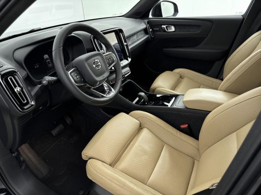 Volvo  XC40 Recharge Twin Performance Ultimate 82 kWh 442PK! | 20" | Inscription NAPPA Leder | Achterbankverw... ActivLease financial lease