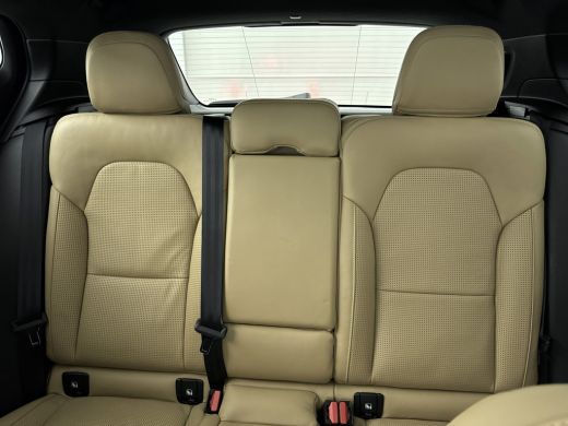 Volvo  XC40 Recharge Twin Performance Ultimate 82 kWh 442PK! | 20" | Inscription NAPPA Leder | Achterbankverw... ActivLease financial lease
