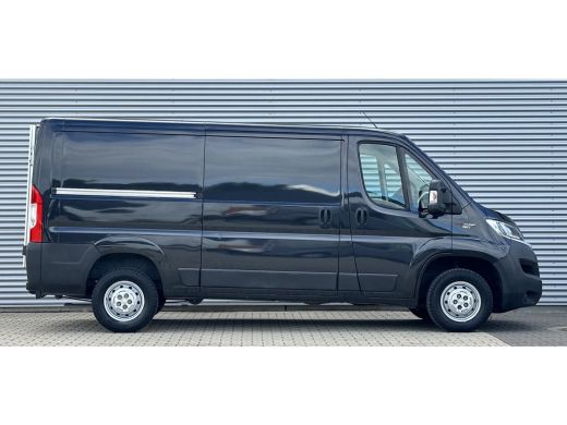 Fiat Ducato 30 2.3 MultiJet L2H1 Ledverl. Met. zwart ActivLease financial lease
