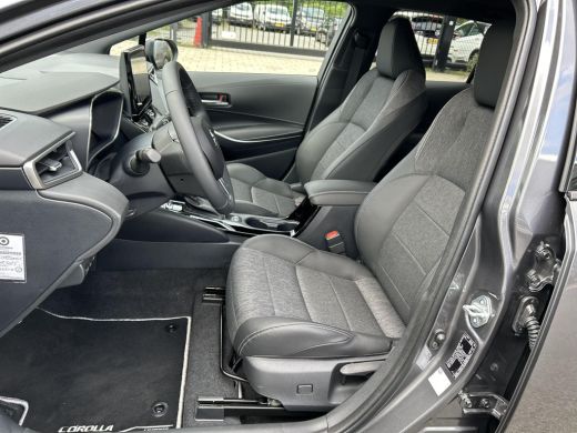 Toyota Corolla Touring Sports Hybrid 140 Dynamic ActivLease financial lease