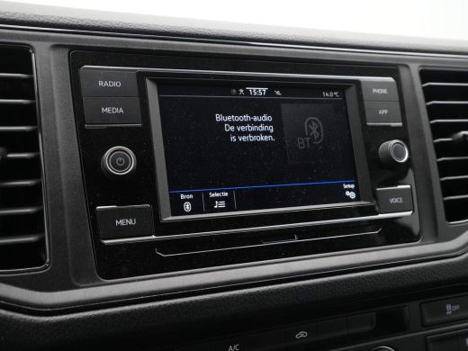 Volkswagen Crafter 30 2.0 TDI L3H3 Navi via App Camera Trekhaak Voorruitverwarming ActivLease financial lease