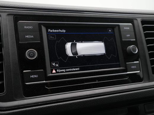 Volkswagen Crafter 30 2.0 TDI L3H3 Navi via App Camera Trekhaak Voorruitverwarming ActivLease financial lease