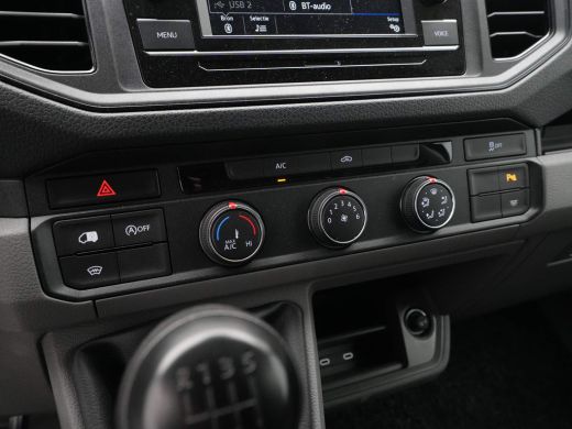 Volkswagen Crafter 30 2.0 TDI L3H3 Navi via App Camera Trekhaak Voorruitverwarming ActivLease financial lease