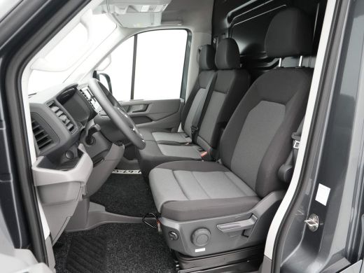Volkswagen Crafter 35 2.0 TDI DSG L3H3 Exclusive EURO VI Navi via App Camera Trekhaak Voorruitverwarming ActivLease financial lease