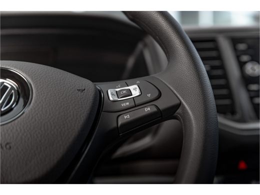 Volkswagen Crafter | Exclusive | Ontario Green | Navi | Led | Adaptive Cruise | Multistuur | Camera ActivLease financial lease